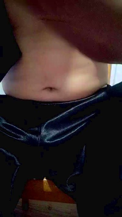 AlejandroM87 from United States