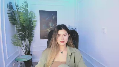AnneTLi from Serbia