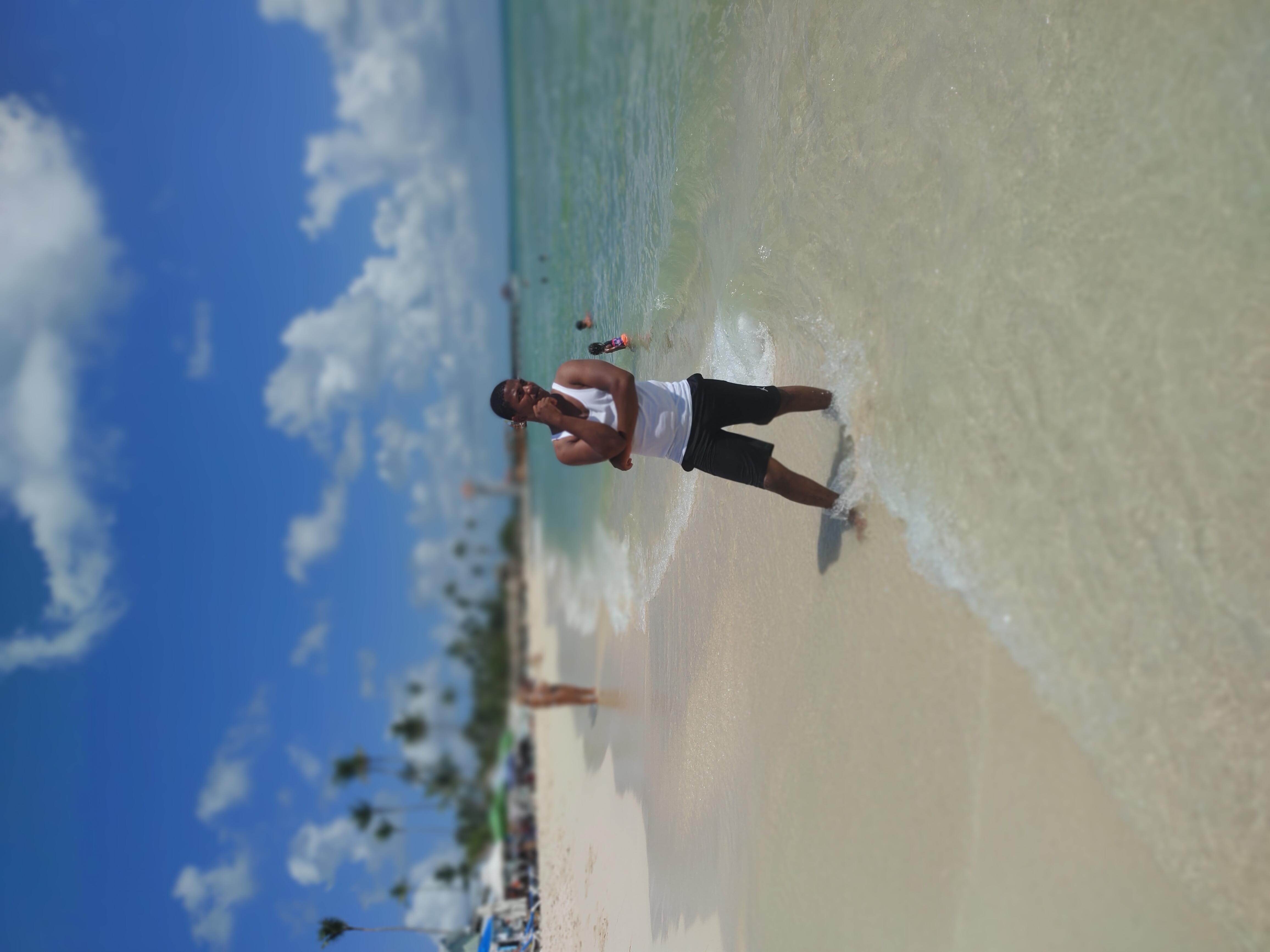 Axeldomi from Dominican Republic