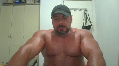 BeefyBullBcn from Spain
