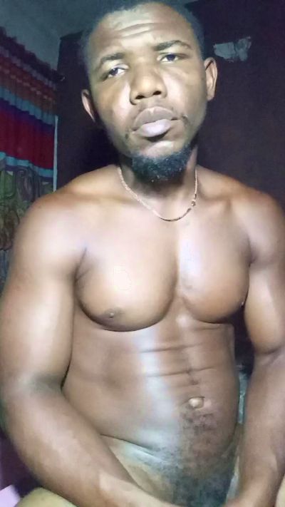 Desy2283 from Nigeria