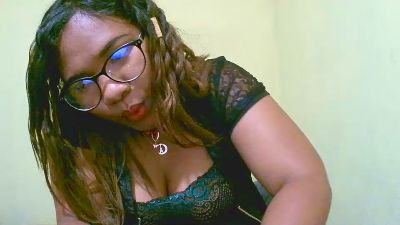 Elisah98 from Madagascar