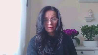 Helen_Wild from Germany