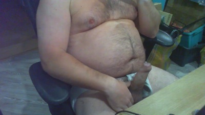 Hornycub76 from United Kingdom