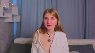 JoanGills from Poland