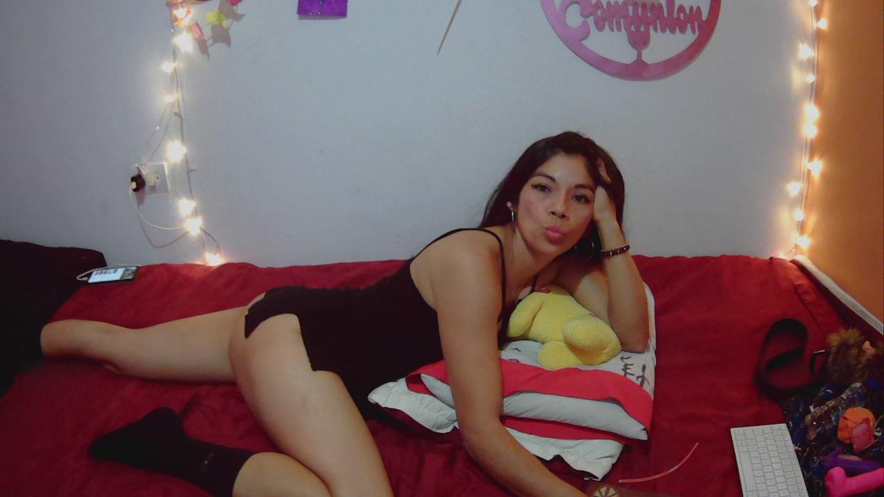 Laura_reyes28 from Colombia