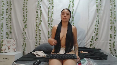 MaylinHarris_Rs from United States
