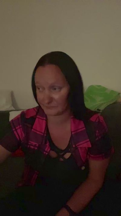 Nadine1990 from Germany