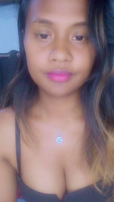 Sharonne07 from Madagascar