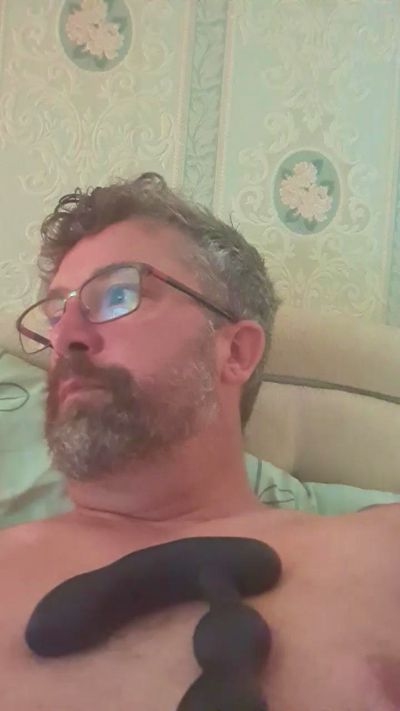 Ukharry40 from United Kingdom