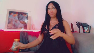 VickyGill from United States