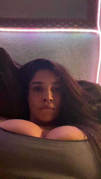 anouk5 from Brazil