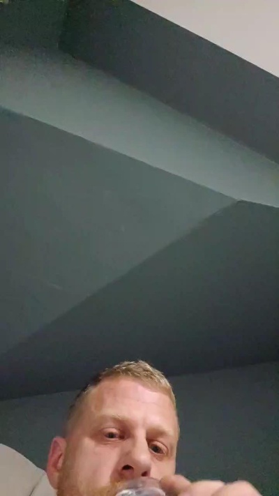 azzad86 from United Kingdom