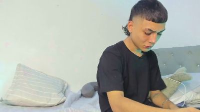 duohotboy_ from Colombia