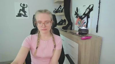 hottieNancy from United Kingdom