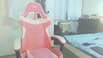 julyjoy from Brazil