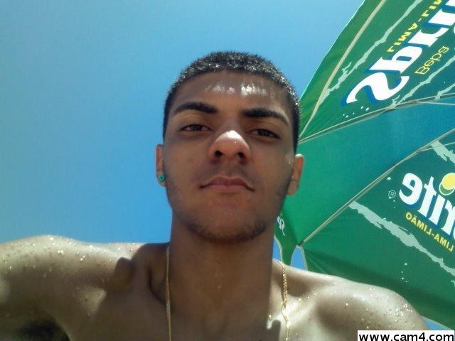 juniorjr98 from Brazil