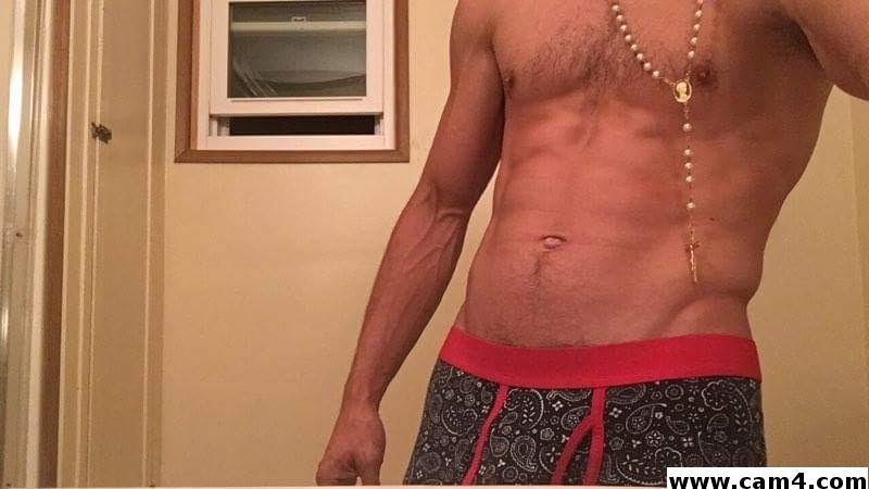sexiboi85 from United States
