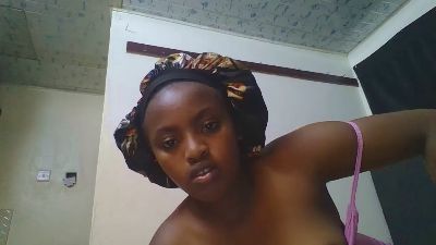 sexybexy1 from Kenya