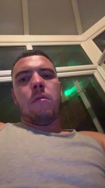 vasea99 from United Kingdom
